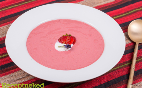 Földieperkrém-leves recept fotóval Földieperkrém-leves