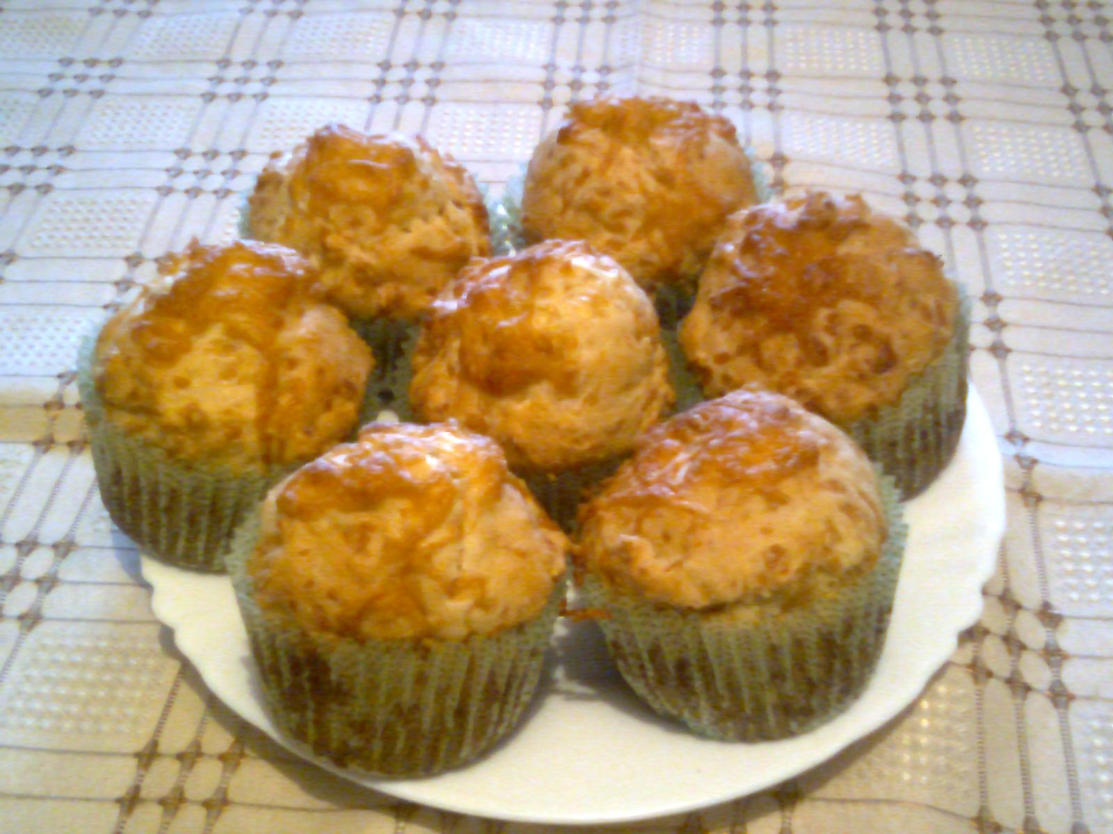 Fűszeres sajtos muffin