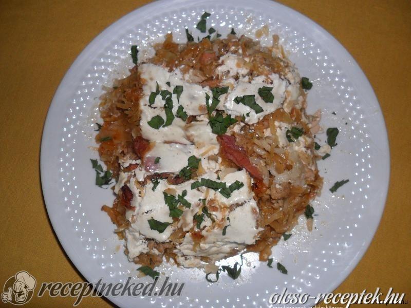 Részeges rakott káposzta receptje