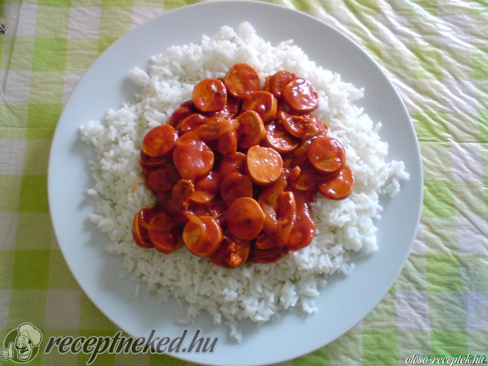 Paradicsomos virslipörkölt kép