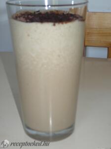 Kávés banános turmix