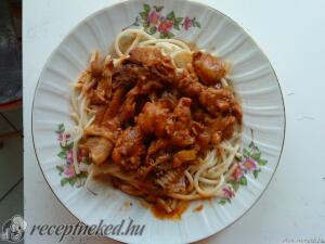 Csirkecomb pörkölt