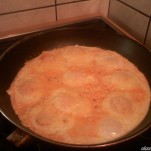 Tükörtojás sonkás-tejfölös fészekben