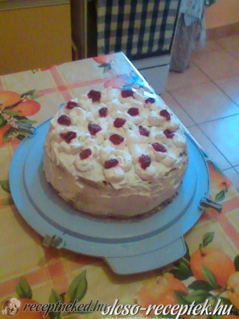 Fekete erdő torta kép