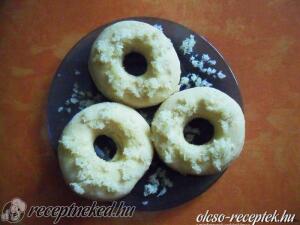 Sütőben sült kókuszos fánk