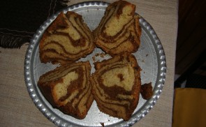 Kefires-zebra sütemény