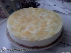 Kefires gyümölcstorta