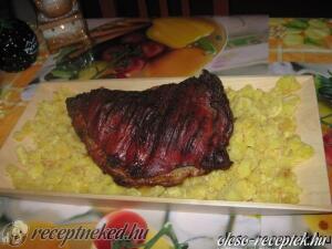 Gombával-májjal töltött dagadó, hagymás tejfölös krumplival