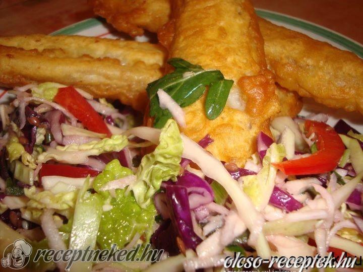 Illatos omlós halacska sok-sok nyers zöldséggel és magokkal