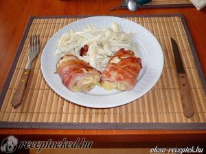 Sajttal sonkával töltött káposzta kép