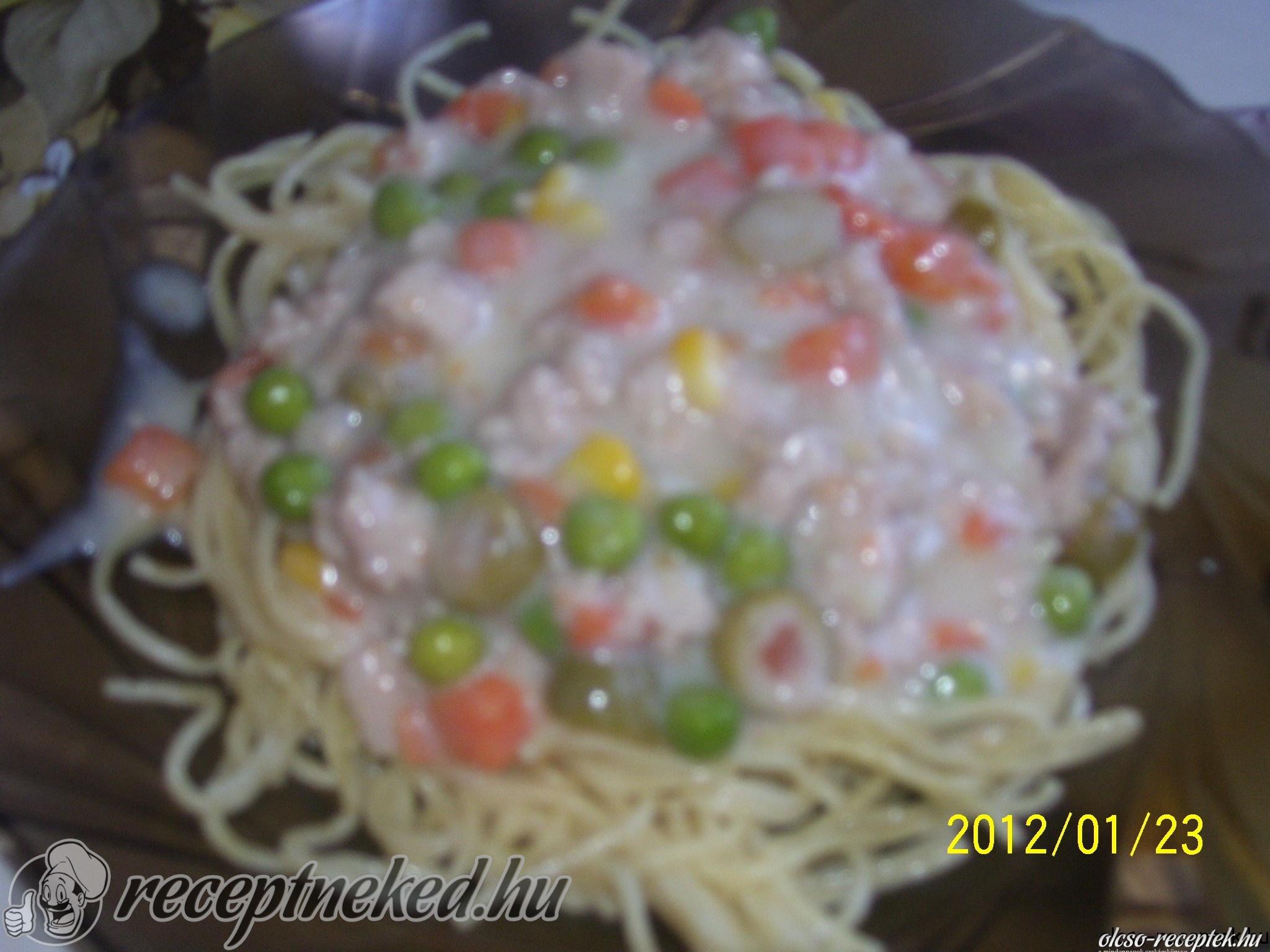 Zöldséges fokhagymás tészta kép