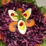 Lilakáposztás vitaminsaláta