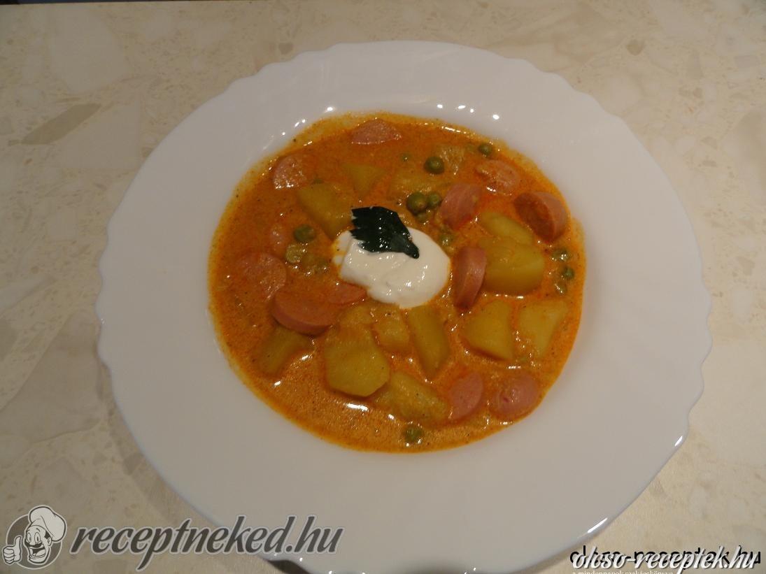 Virslis borsópörkölt kép