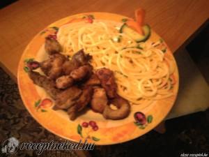 Fokhagymás csirkemell