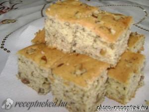 Egyszerű diós sütemény