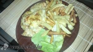 Sajtmártásos csirkemell