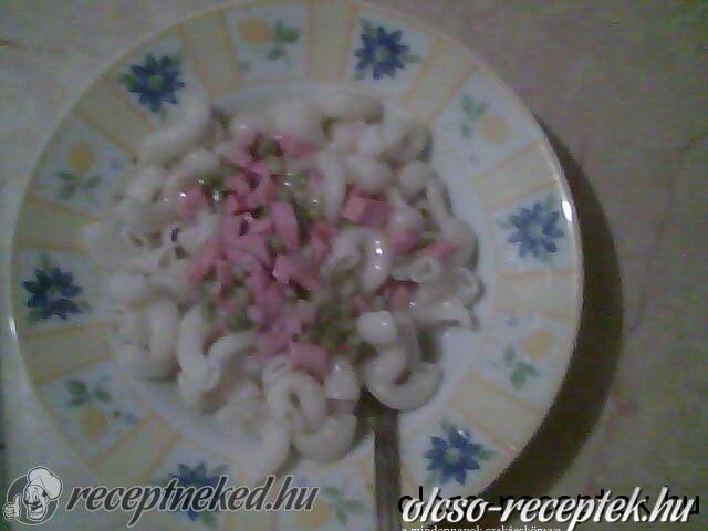 Tavaszi mártás tésztával