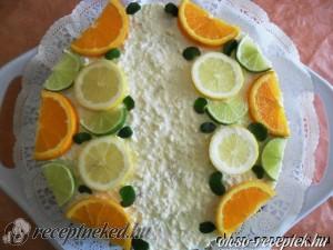 Gyümölcskarikás túrótorta kép