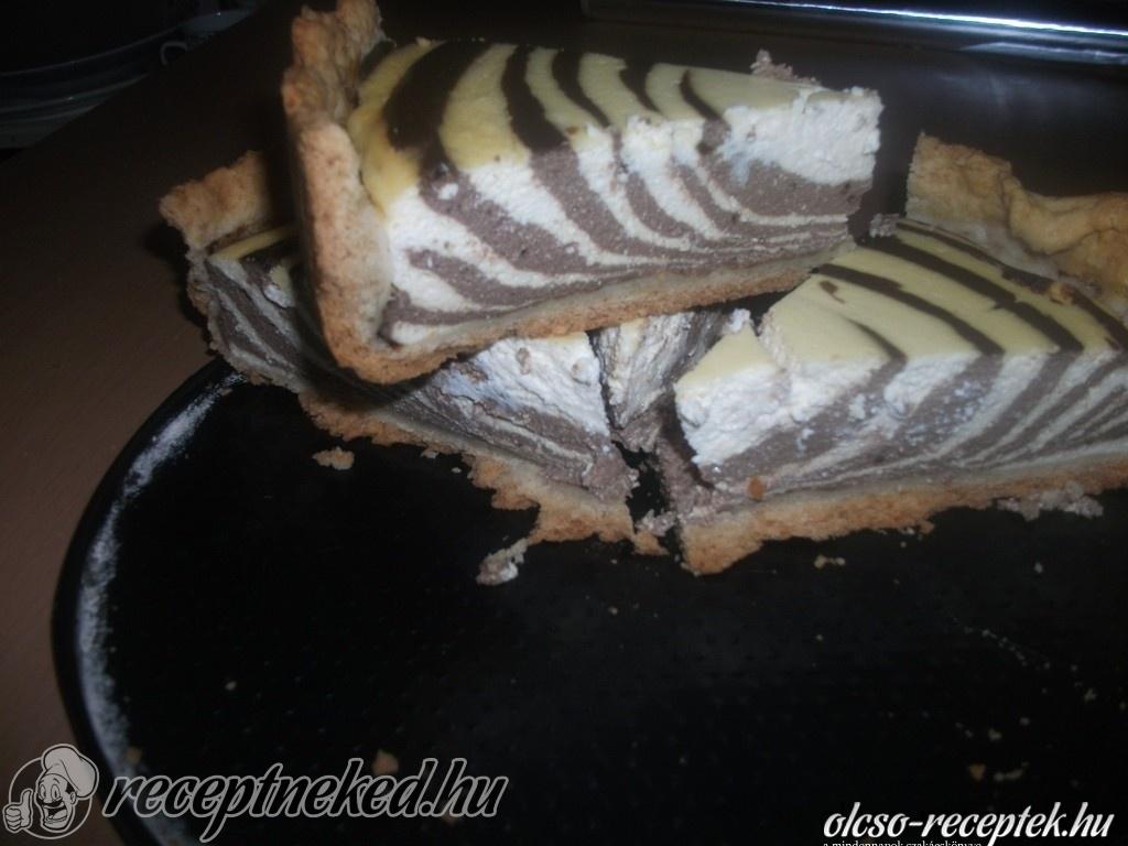 Túrós zebratorta