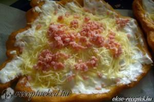 Kefires lángos kép