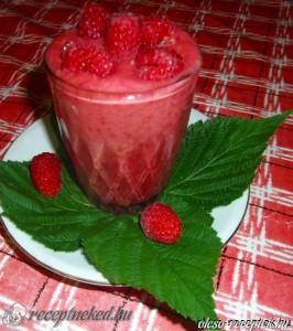 Málna turmix joghurttal kép