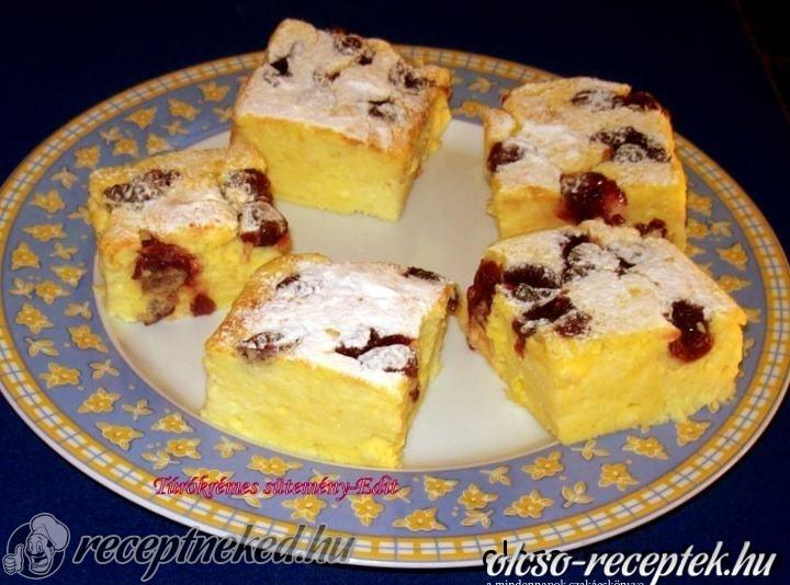 Túrókrémes sütemény