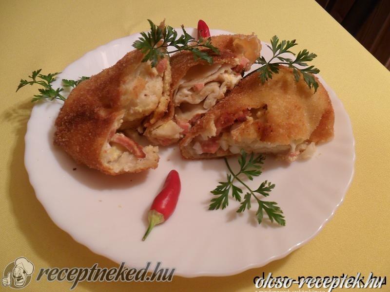 Virslis tojásos töltött palacsinta