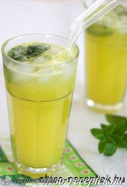 Ananászos narancsital citromfűvel kép