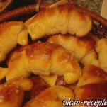 Baconos-sajtos kifli kép