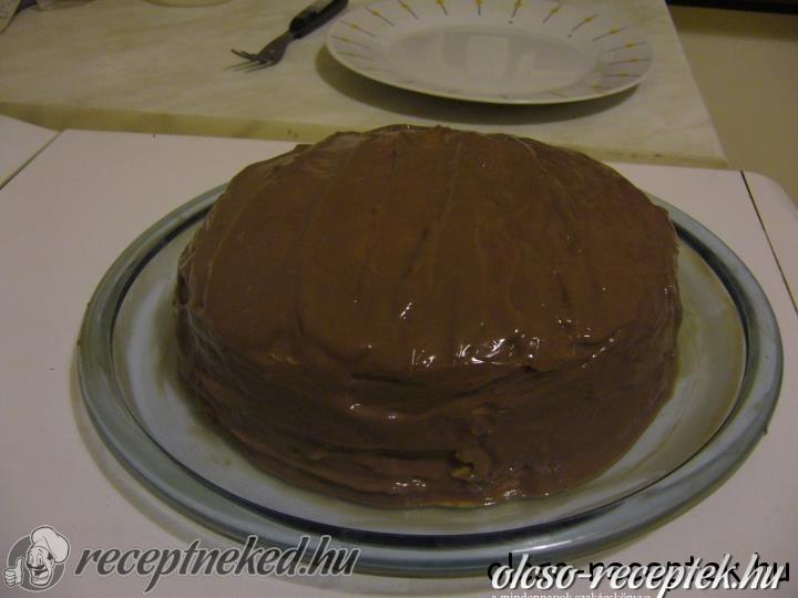 Csokis raktott palacsinta kép