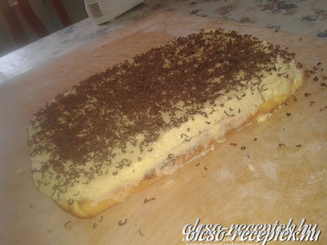 Krémes szilvás kocka