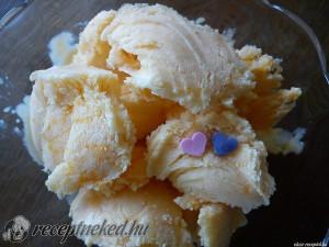 Tejszínes barackfagyi kép