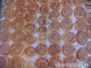 Eszterházy sajtos csigák