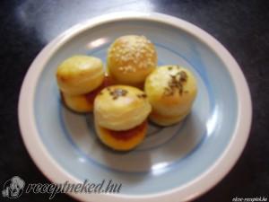 Kolbászos pogácsa kép