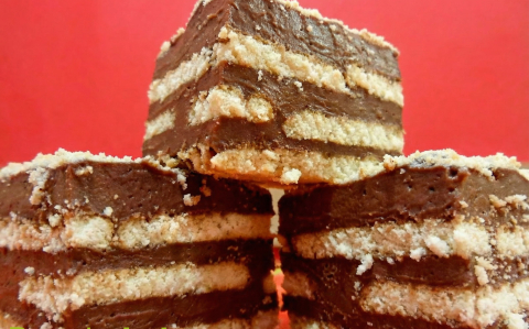 Csokis kekszes édesség