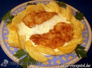 Fűszeres csirkemell sajtmártással