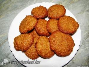 Földimogyorós csók kép