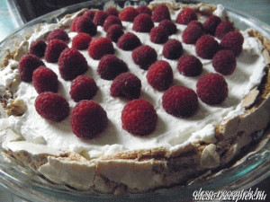 Pavlova torta