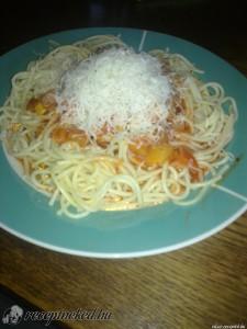 Zöldséges-paradicsomos spagetti