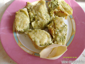 Óriás kagylótészta csirkés-brokkolis krémmel kép