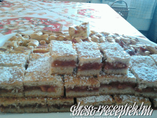 Pudingos szilvás süti kép