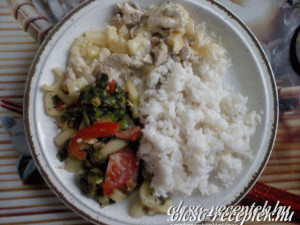 Tejszínes-ananászos csirkemell