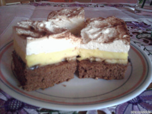 Karamelles-banános sütemény