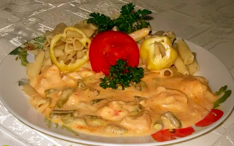 Csirkepaprikás zöldbabbal, penne tésztával recept fotóval Csirkepaprikás zöldbabbal, penne tésztával