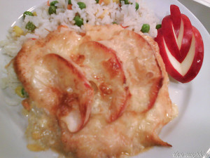 Almás,sajtos csirkemell