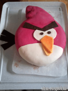 Házi fondantos torta