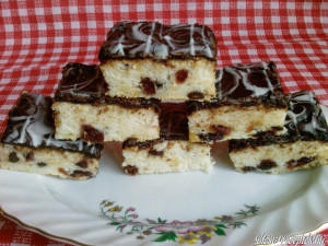 Aszalt áfonyás citromos sütemény