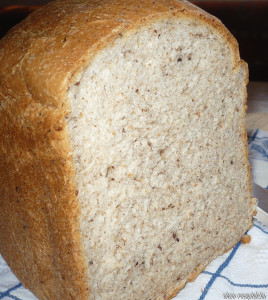 Házi kenyér lenmaggal