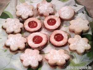 Lekváros mini linzer