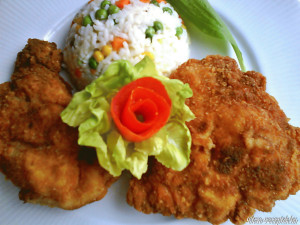 Medvehagymás rántott csirkecomb